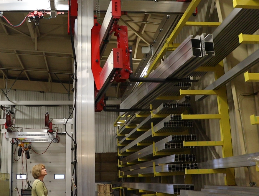 Custom stacker crane lifting metal materials